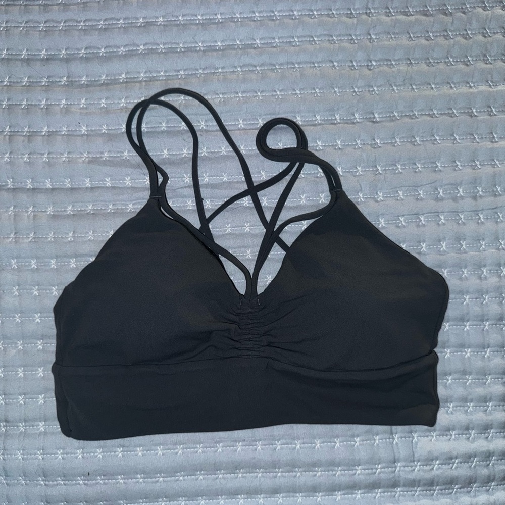 Lululemon Nulu Strappy Rouched Yoga Bra sz 10